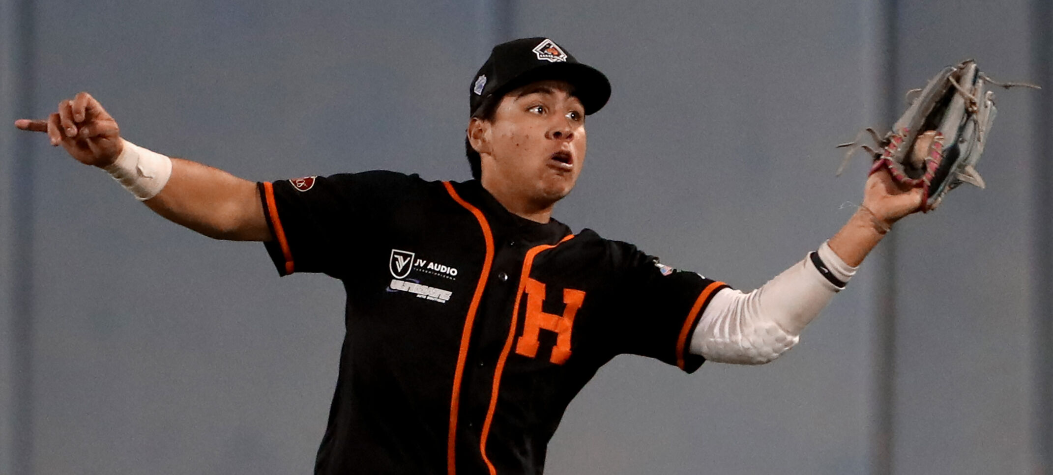 The International Series at Kino Stadium will first pit Aguilas and Yaquis against Mexican baseball 12 Mexican baseball party